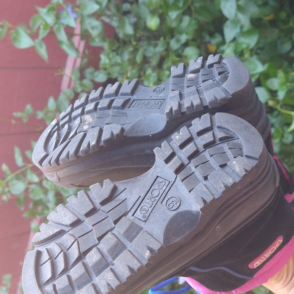 SIZE9: Sport Snow Play Boots - Picture 7 of 7